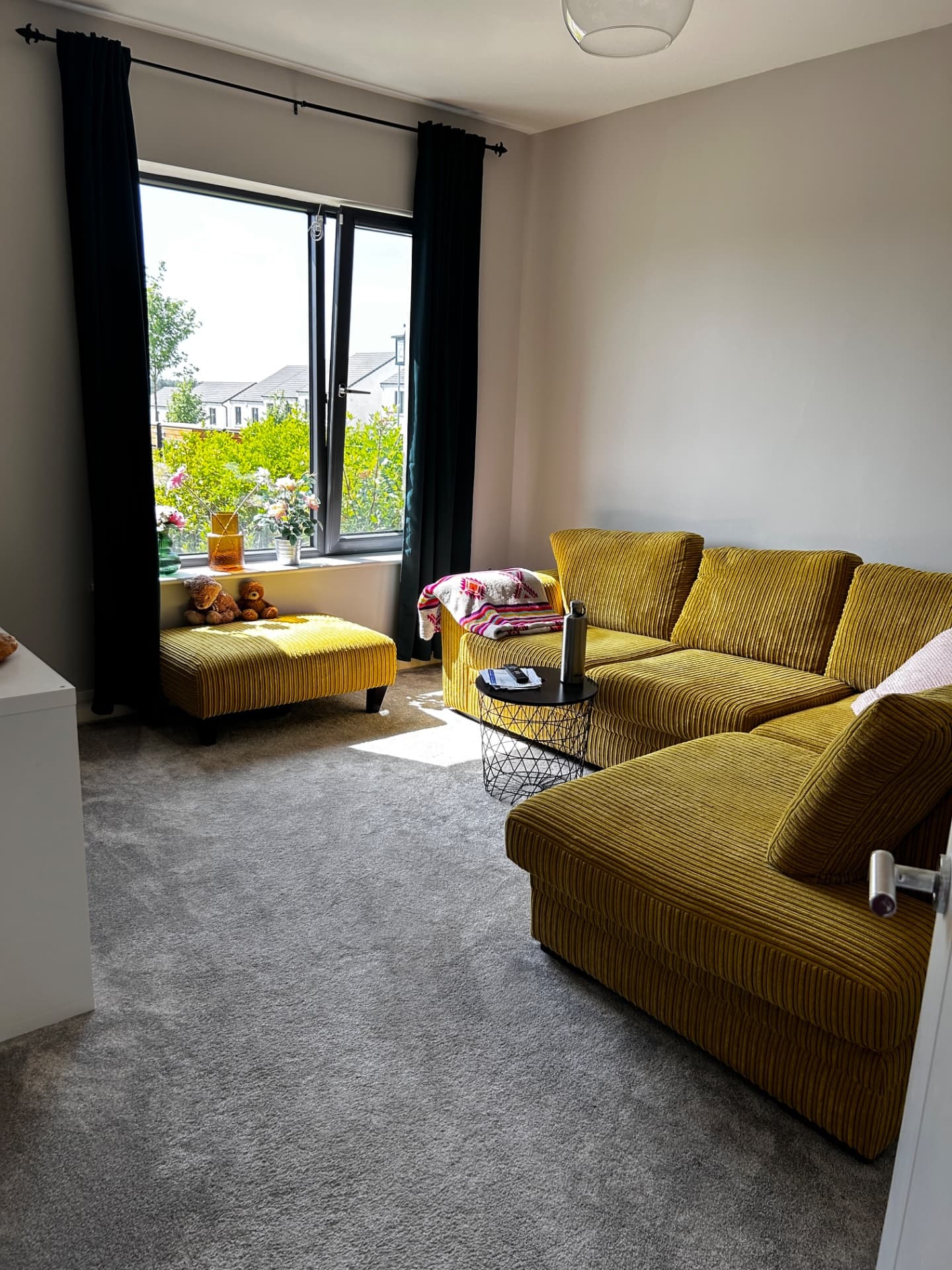 Fully furnished semidetached house with spacious two ensuite bedrooms