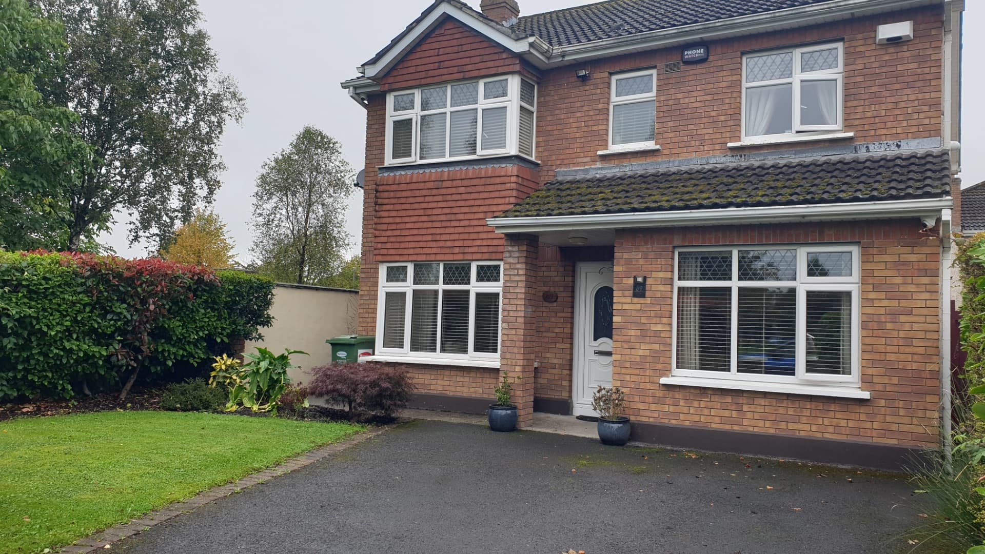 Large 4 bed detached in pristine condition